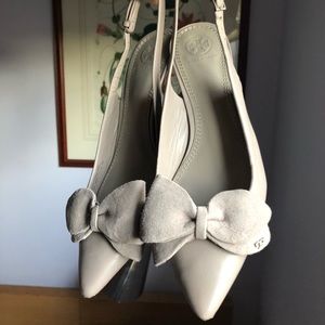 Tory Burch “Rosalind” slingback grey